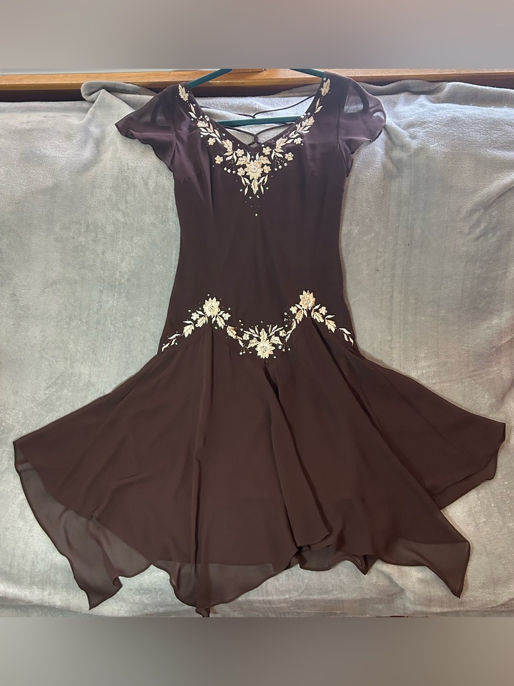 S.L. Fashions Brown Embroidered Beaded Sequin V-Neck Dress 6P